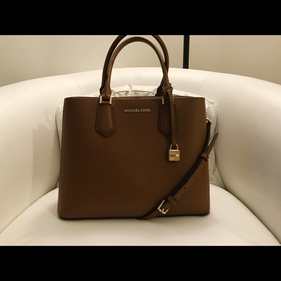 MICHAEL KORS ADELE SATCHEL - Picture 2 of 8